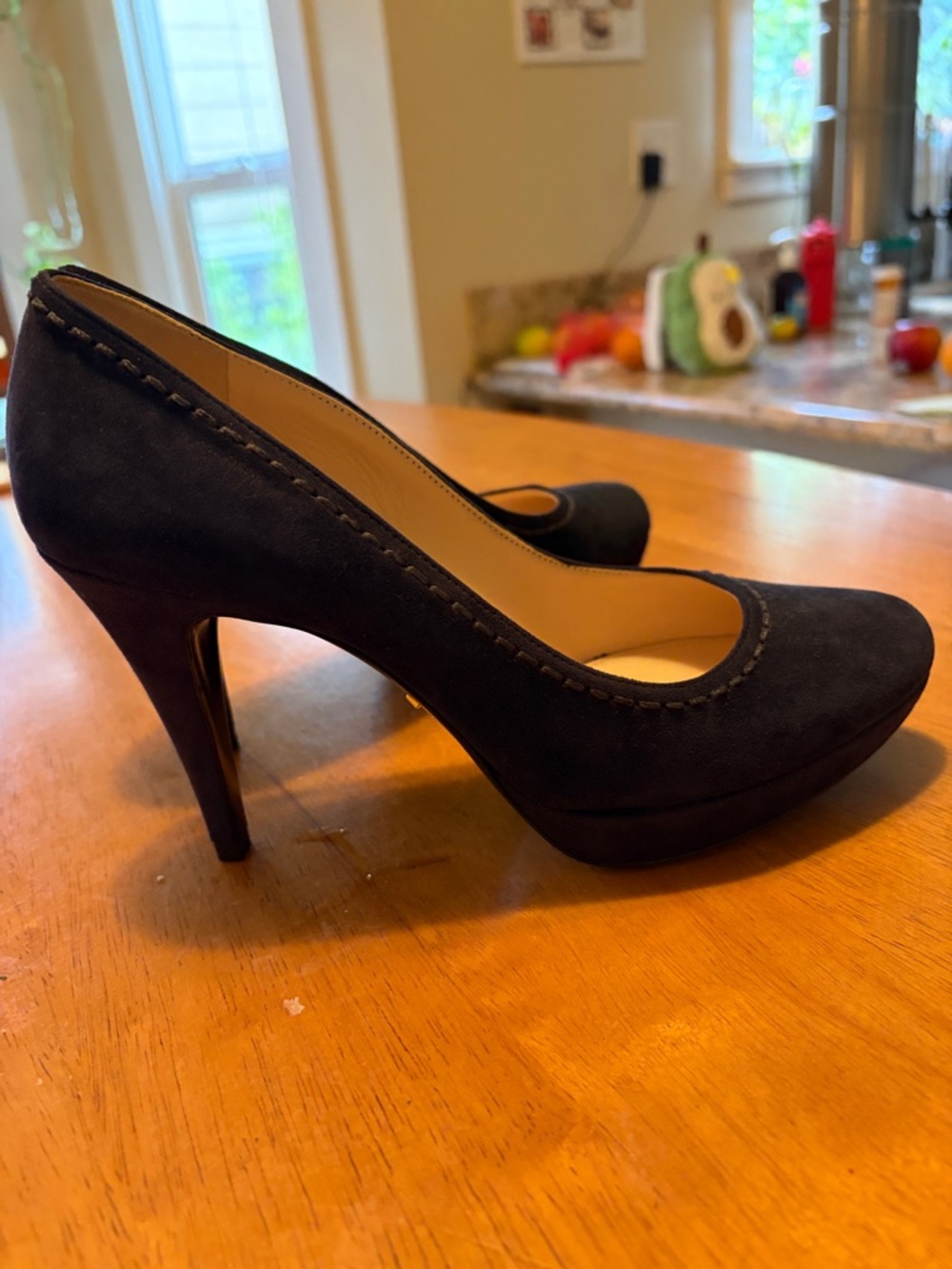 Prada Black Suede Pointed Pumps with Stitched Trim - Picture 2 of 7